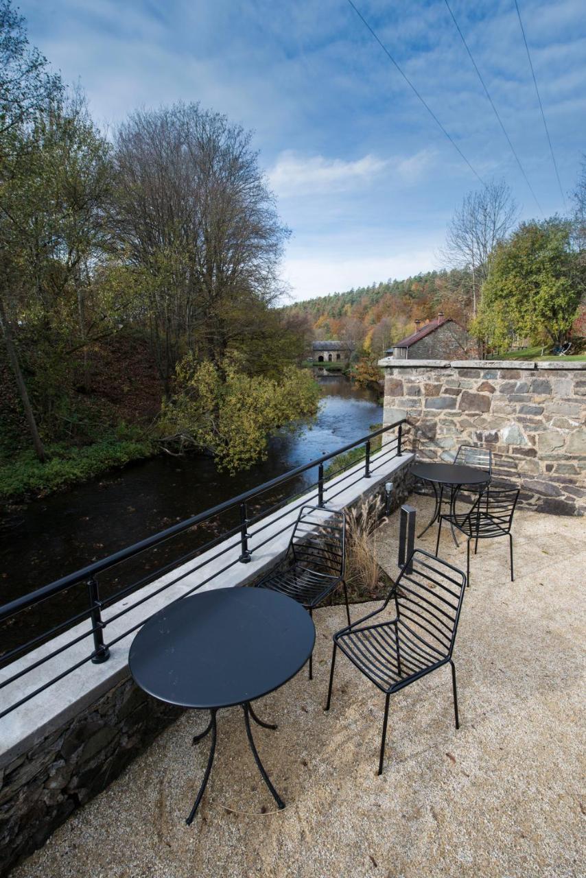 Hotel Val De Poix- Logis Hotel Restaurant Saint-Hubert Exterior photo