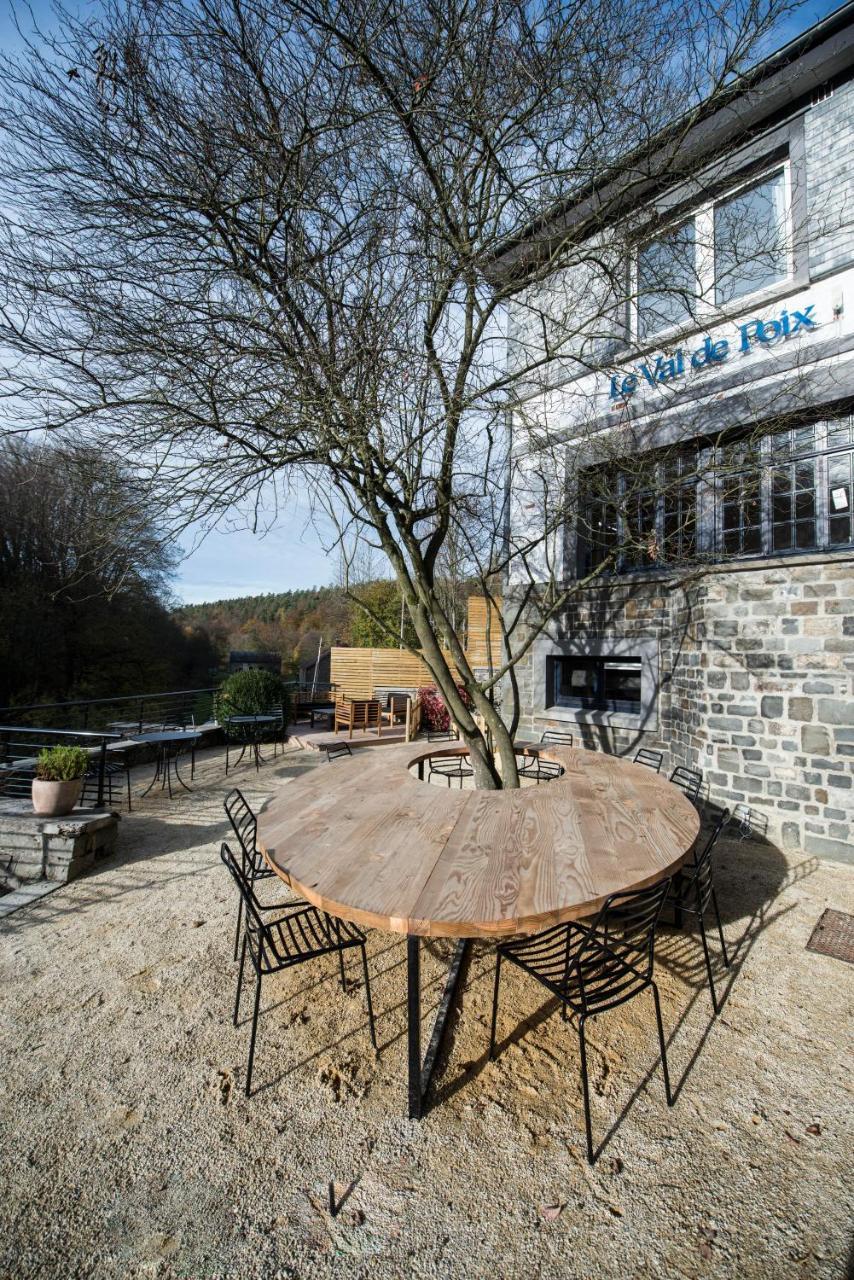 Hotel Val De Poix- Logis Hotel Restaurant Saint-Hubert Exterior photo